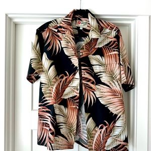 NWOT Hawaiian Original shirt